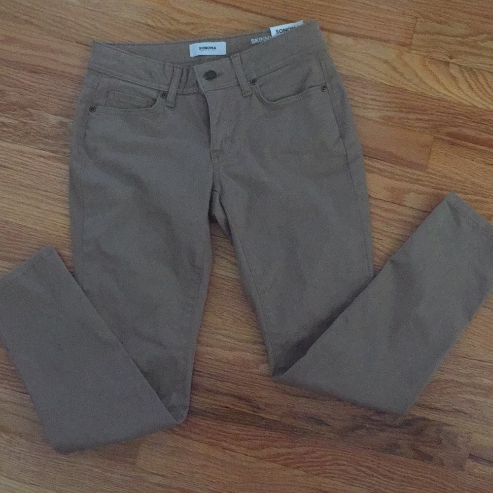 Sonoma skinny mid rise size 4P NEW
